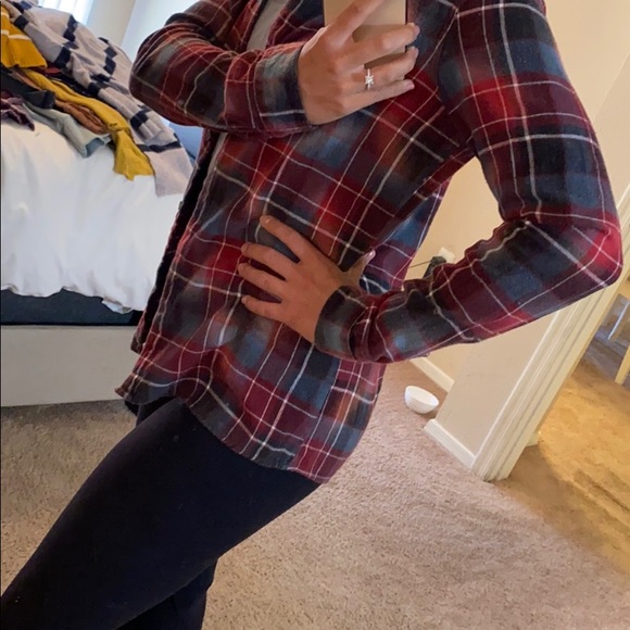 Lightly used! RVCA - Picture 2 of 3